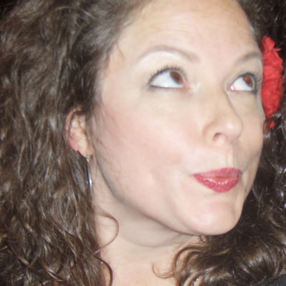 Meet your Posher, April